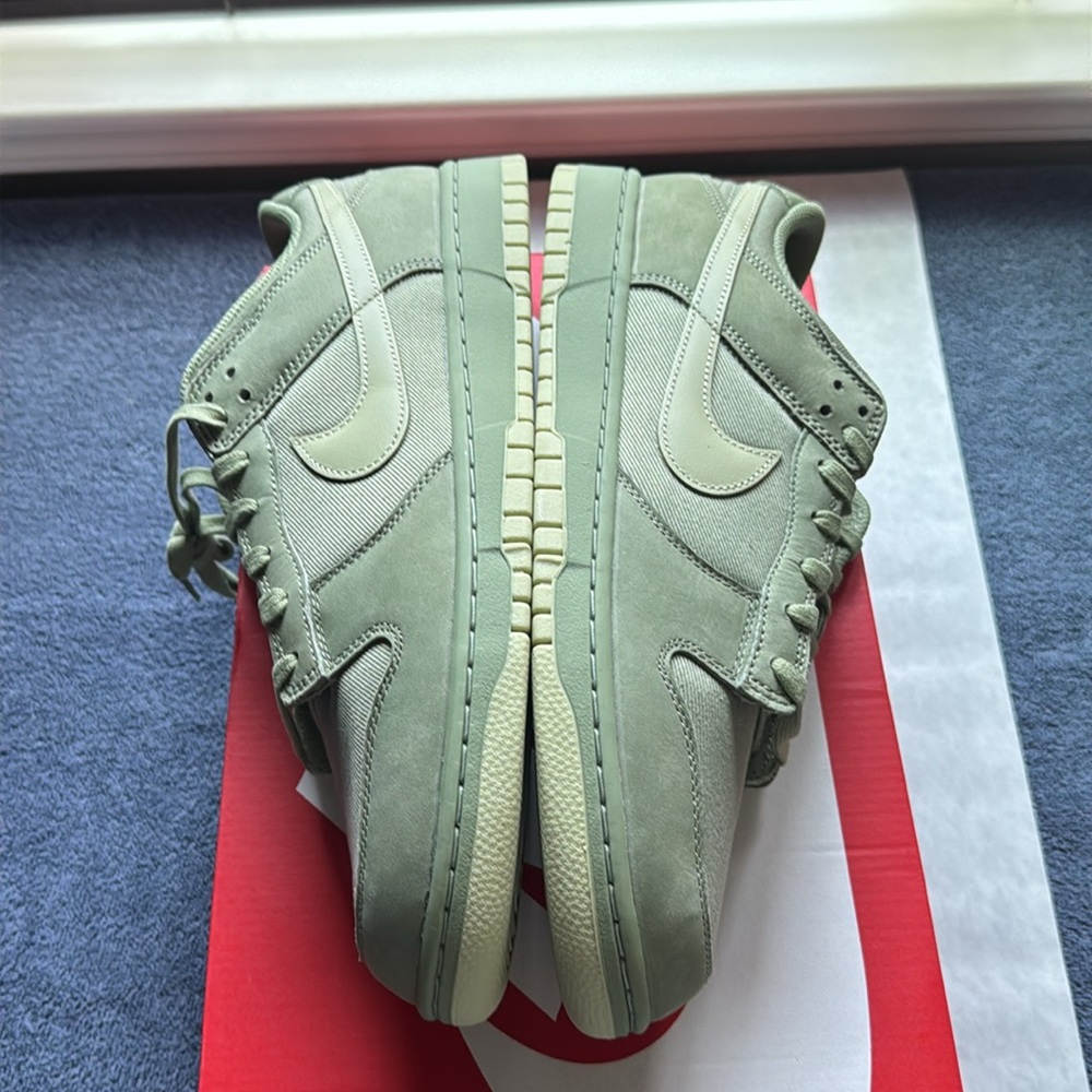 NIB Nike Dunk Low PRM - Picture 5 of 5